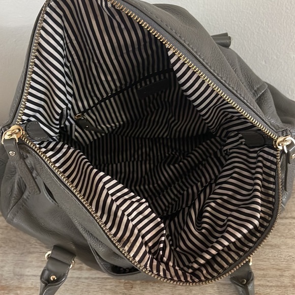 KATE SPADE New York“Cobble Hill Leslie” Satchel in storm grey - Picture 5 of 11